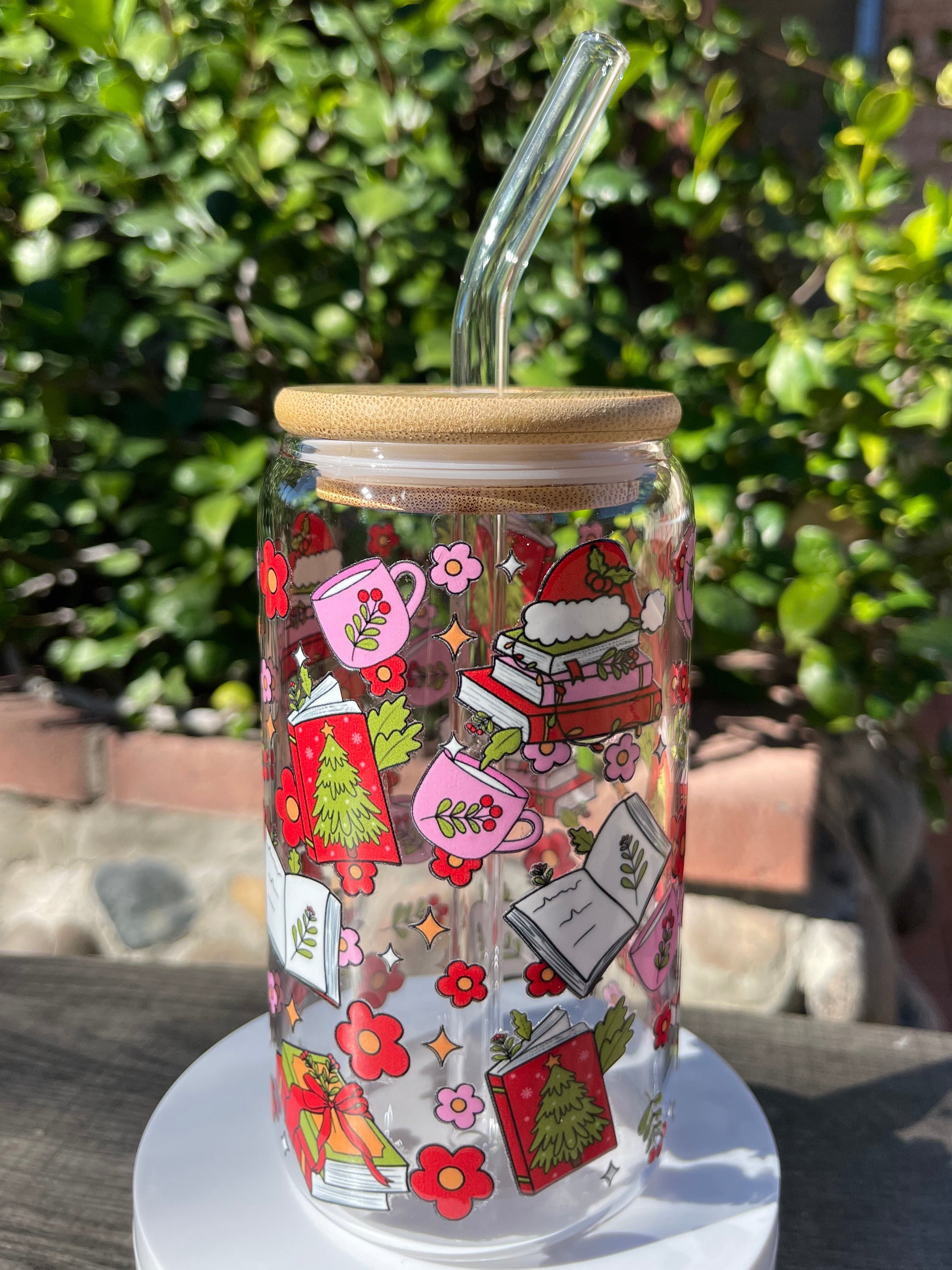 Bookish Christmas Glass Cup